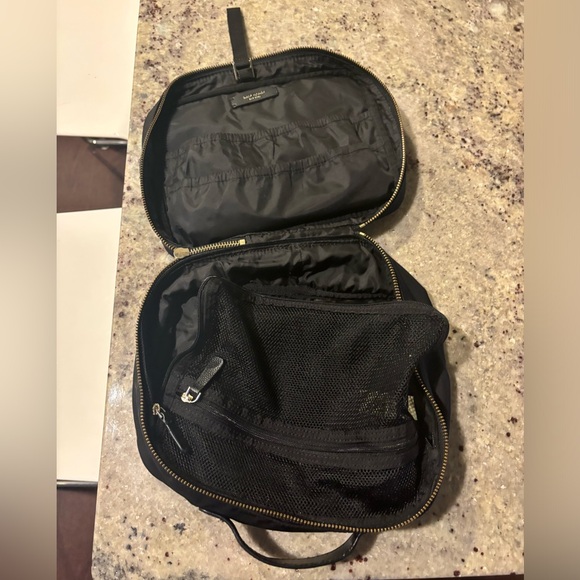 Kate Spade cosmetic bag - Picture 6 of 6